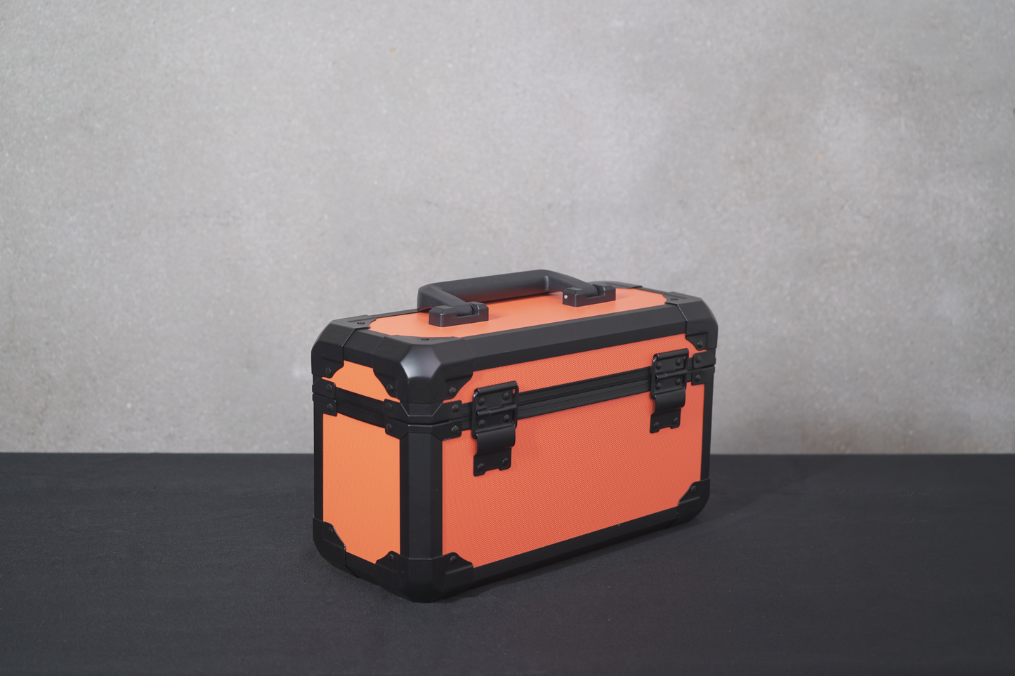 /Card·dict™ Addict Slab Case Orange